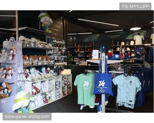 米兰体育官方旗舰店里有哪些适合运动爱好者的商品